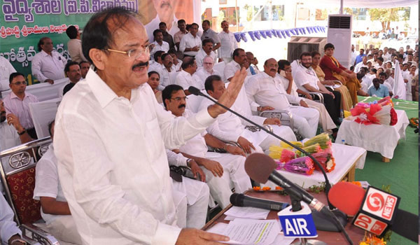 venkayya naidu,chandrababu,ntr,nadendla bhaskar rao  వెన్నుపోటు తో వెంకయ్య రచ్చ..! 